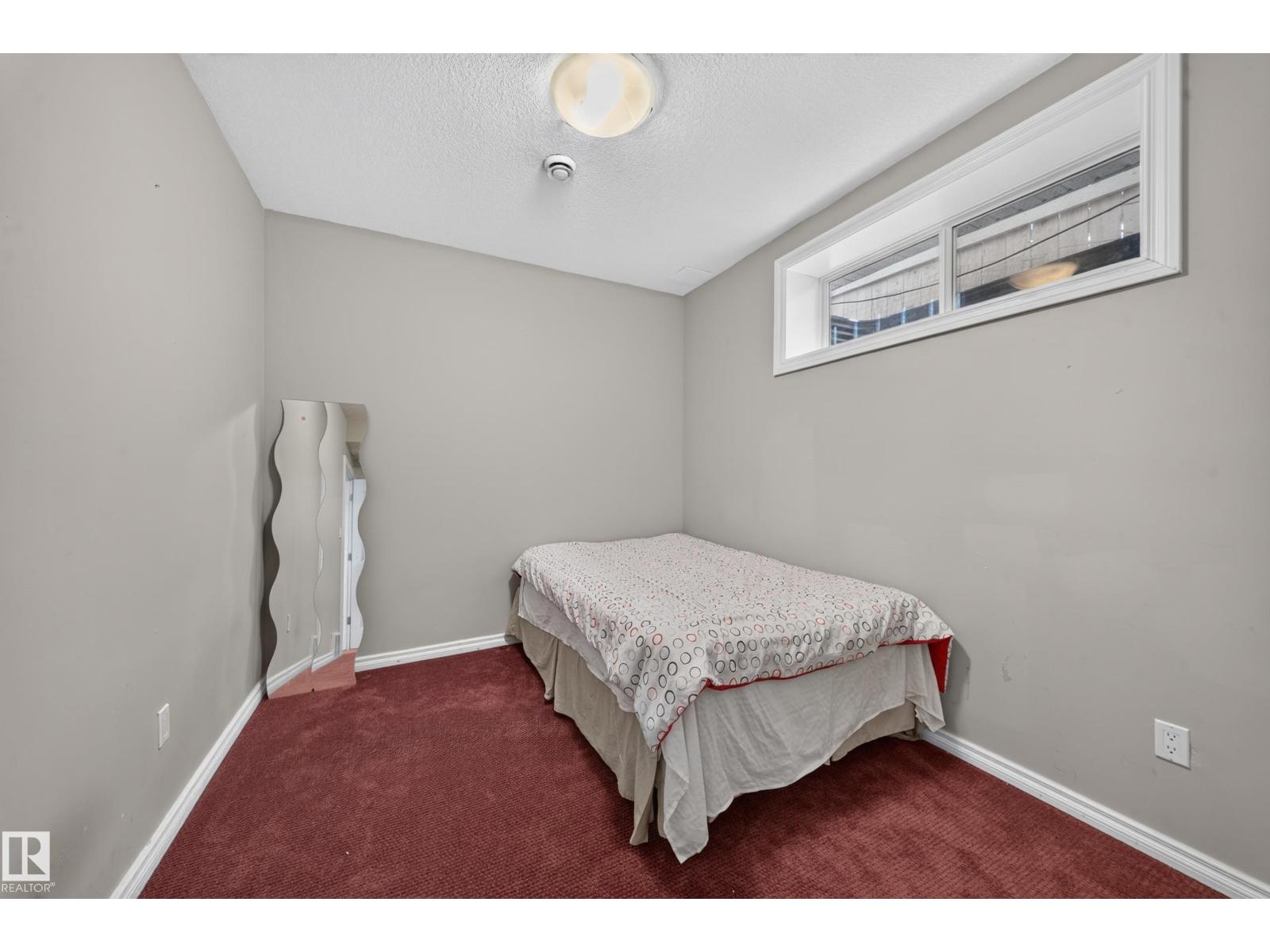 16423 61 ST NW - 67