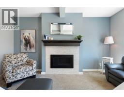 642 Kingsmere Way SE - photo 5