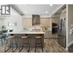 642 Kingsmere Way SE - photo 4