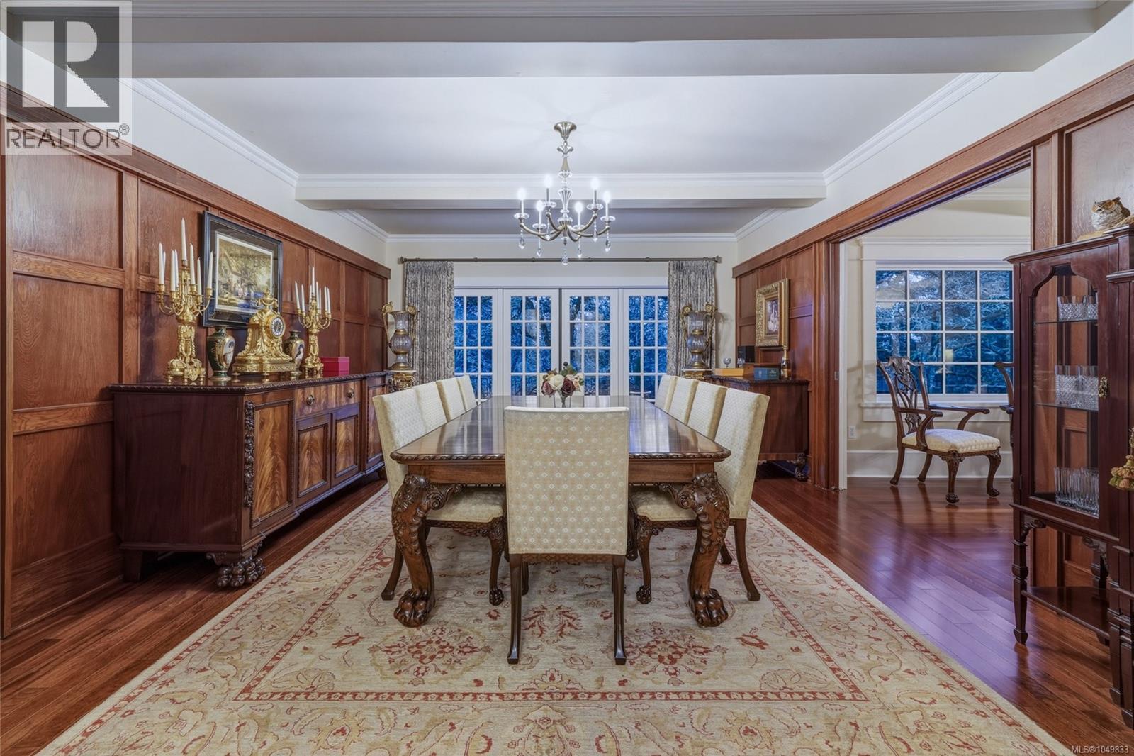 1708 Woodsend Dr, Saanich