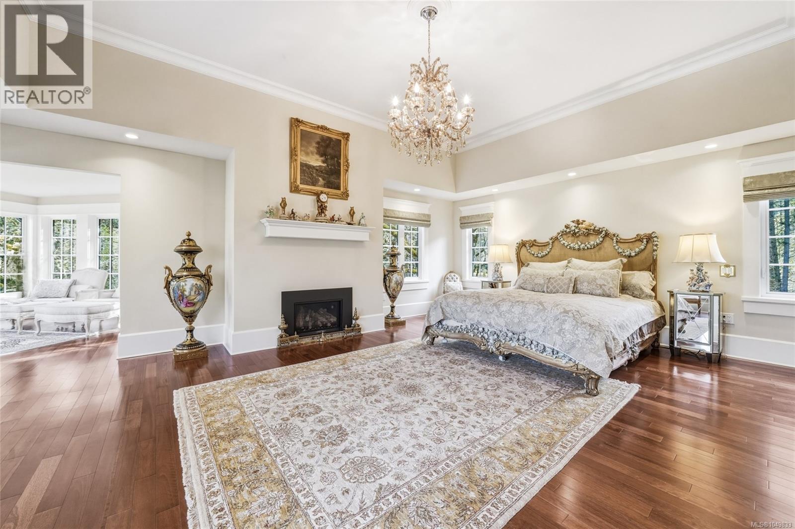 1708 Woodsend Dr, Saanich