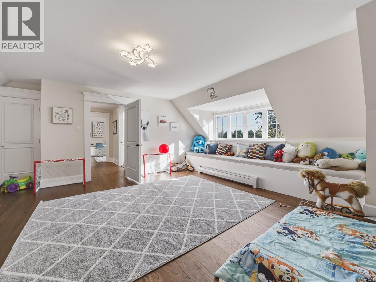 1708 Woodsend Dr - 62