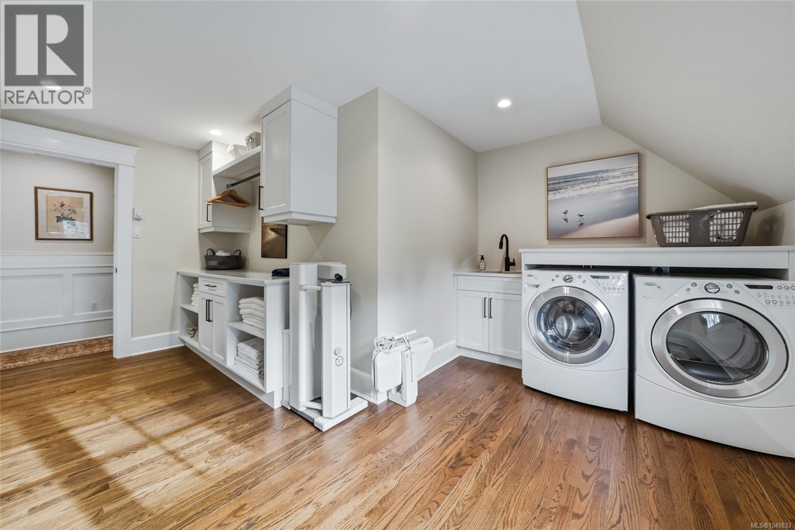 1708 Woodsend Dr - 70