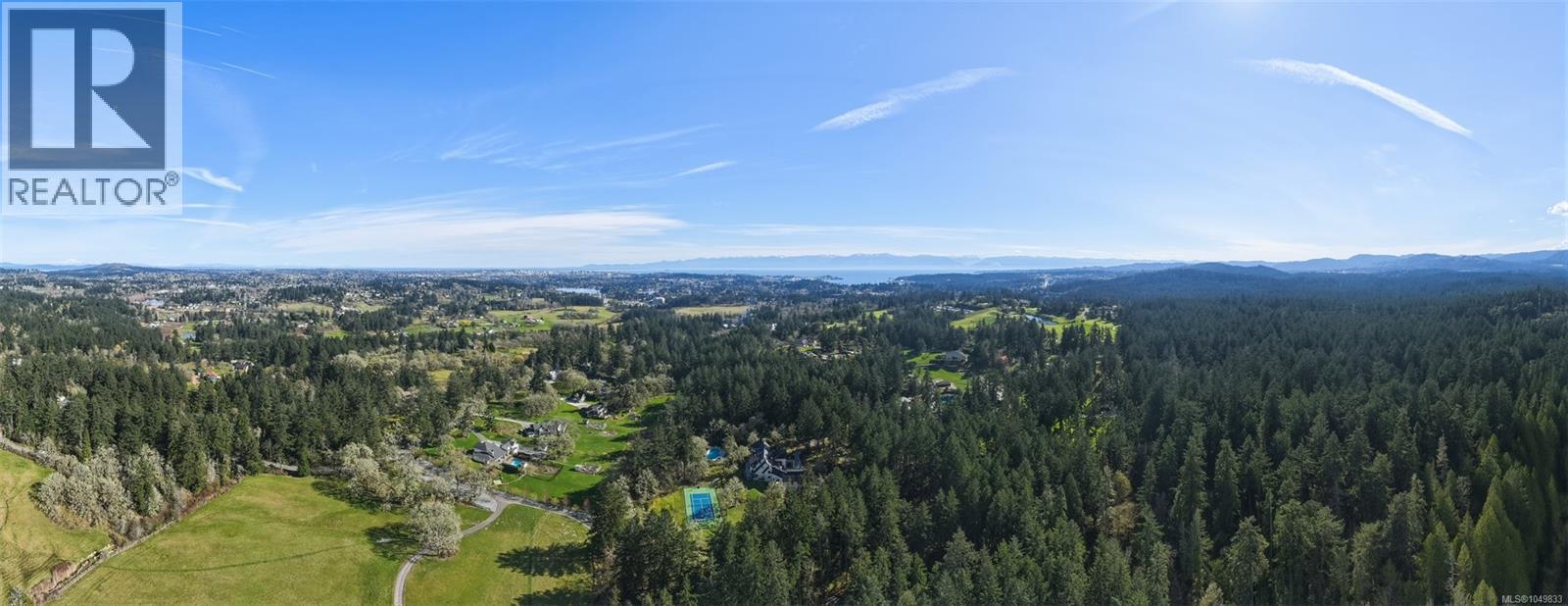 1708 Woodsend Dr, Saanich