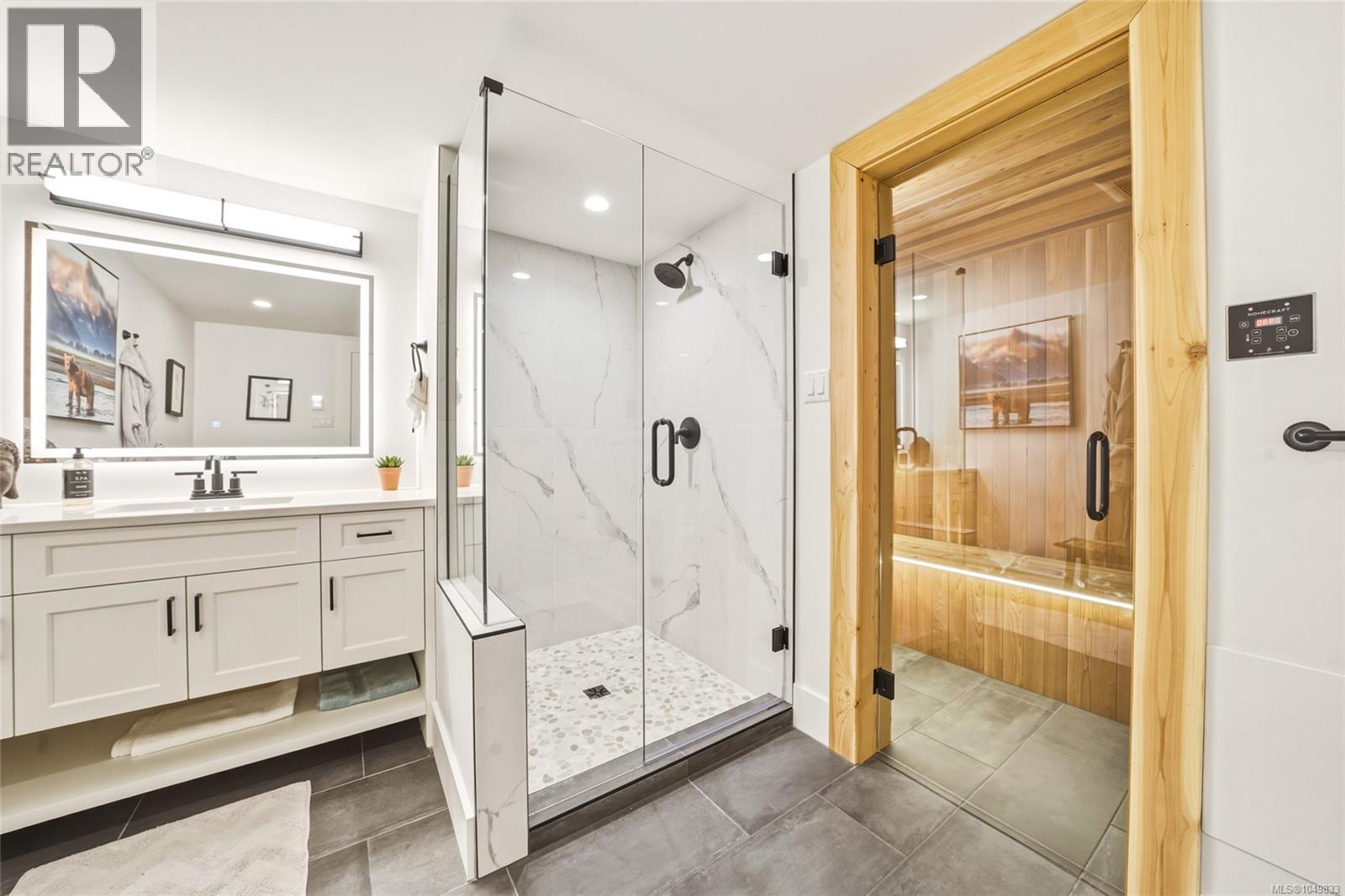 1708 Woodsend Dr, Saanich