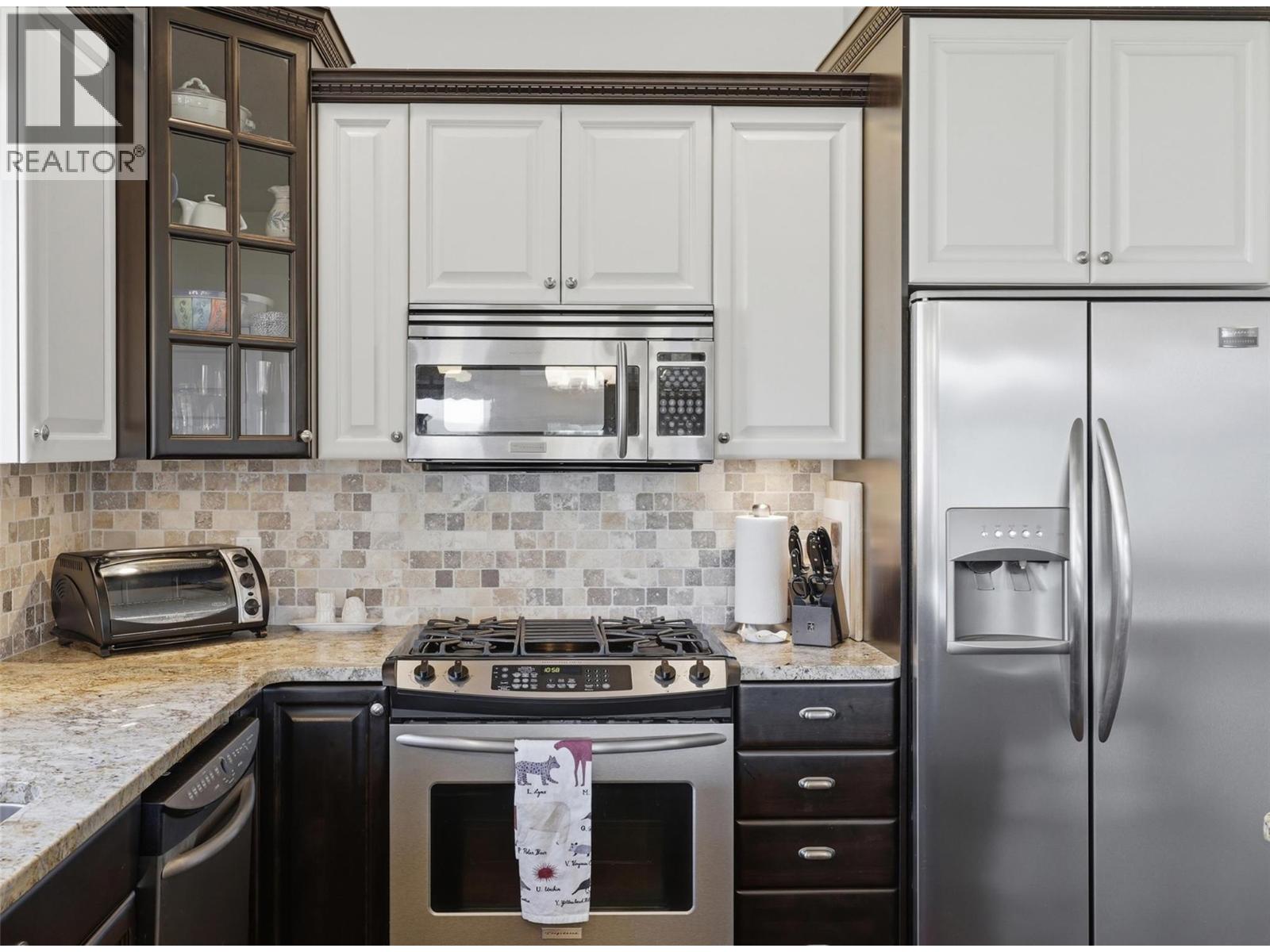 3950 Express Point Road Unit# 8, Scotch Creek