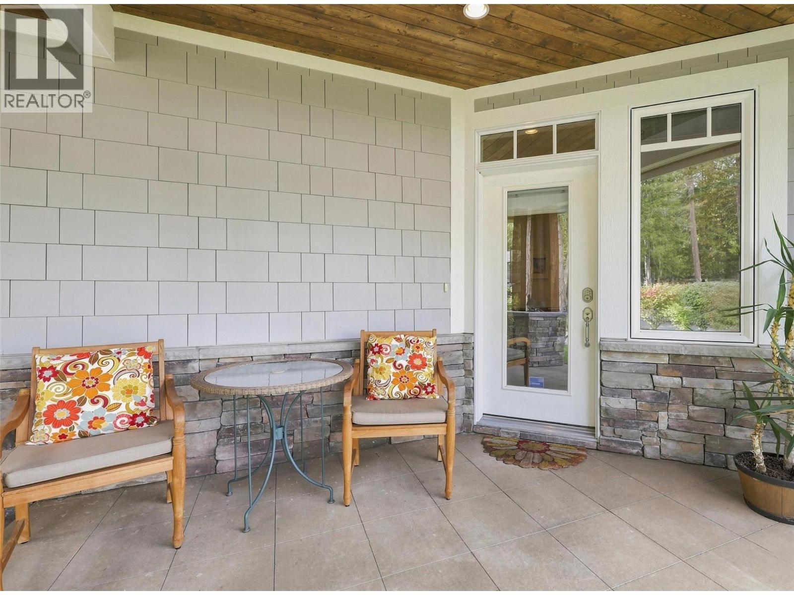 3950 Express Point Road Unit# 8, Scotch Creek
