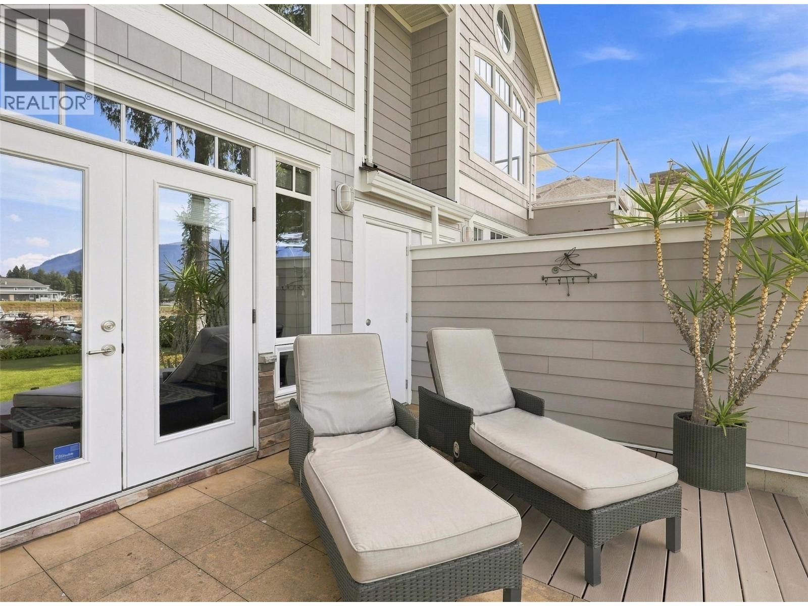 3950 Express Point Road Unit# 8, Scotch Creek