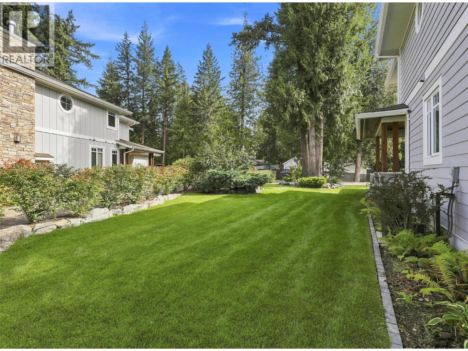 3950 Express Point Road Unit# 8, Scotch Creek