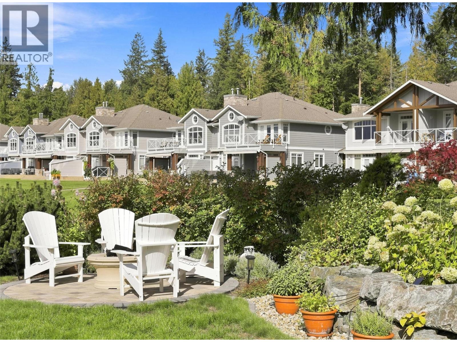 3950 Express Point Road Unit# 8, Scotch Creek