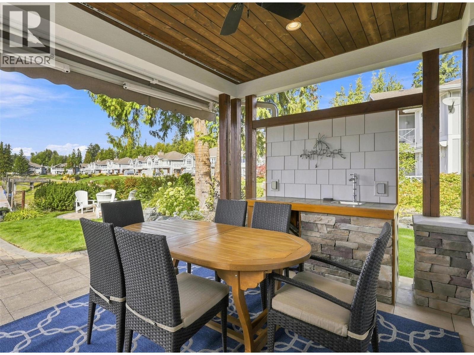 3950 Express Point Road Unit# 8, Scotch Creek