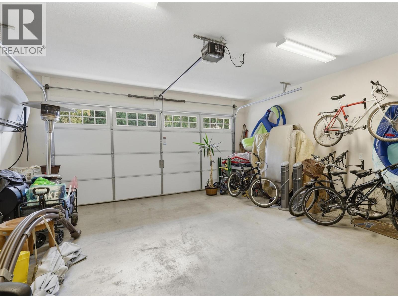 3950 Express Point Road Unit# 8, Scotch Creek