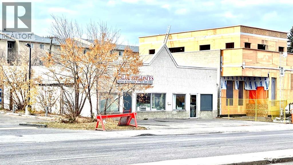 1721 36 Street SE, Calgary — photo 4