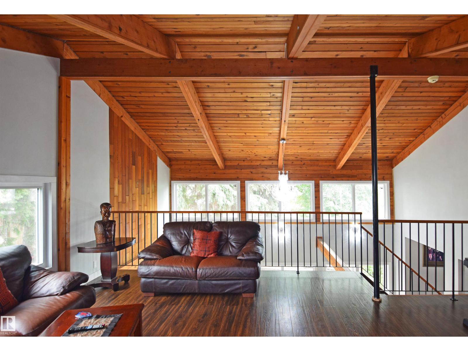 9657 68A ST NW - 15