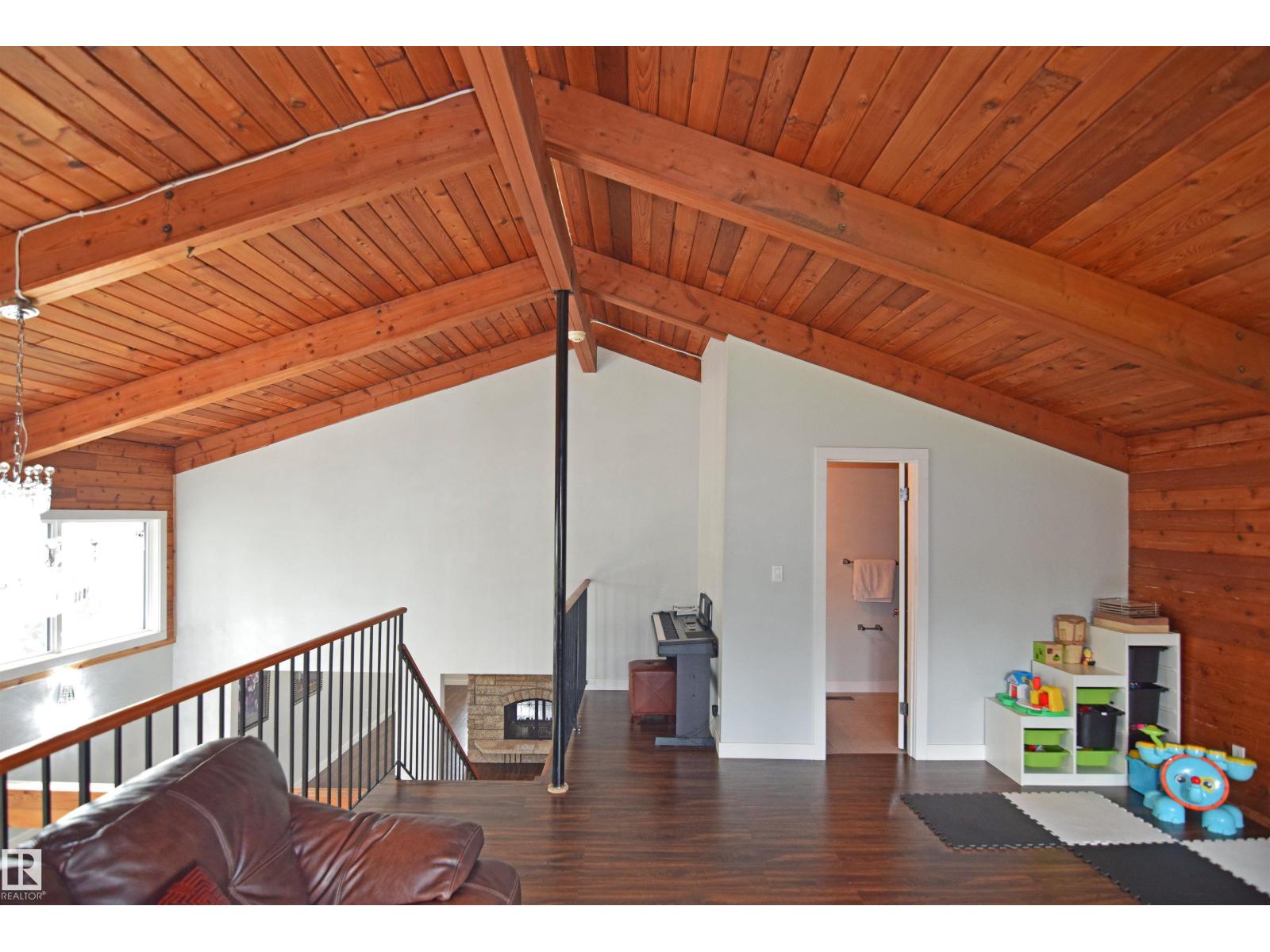 9657 68A ST NW - Image 16