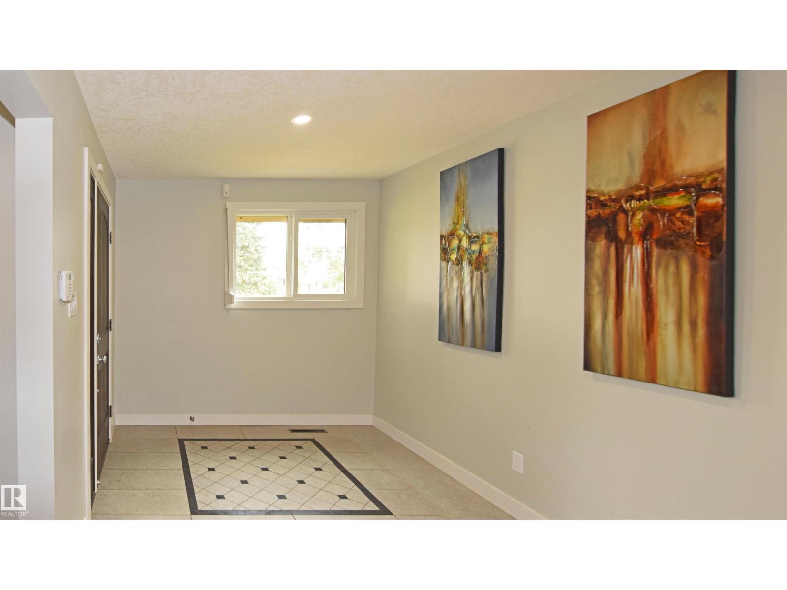 9657 68A ST NW - Image 3