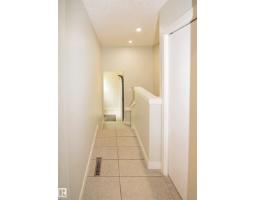 9657 68a St Nw, Edmonton, AB T6B1V3 Photo 22