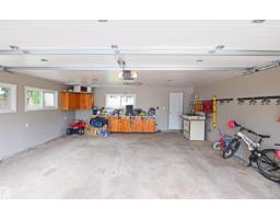 9657 68a St Nw, Edmonton, AB T6B1V3 Photo 33