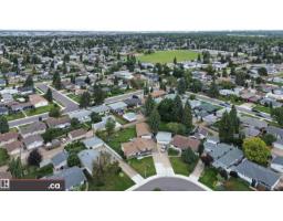 9657 68a St Nw, Edmonton, AB T6B1V3 Photo 49