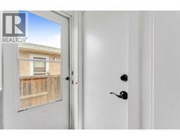124 Castlebrook Road NE - photo 29