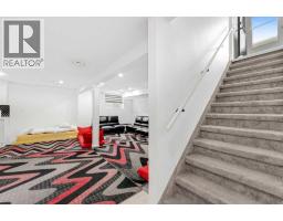 124 Castlebrook Road NE - photo 30