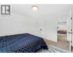 124 Castlebrook Road NE - photo 40