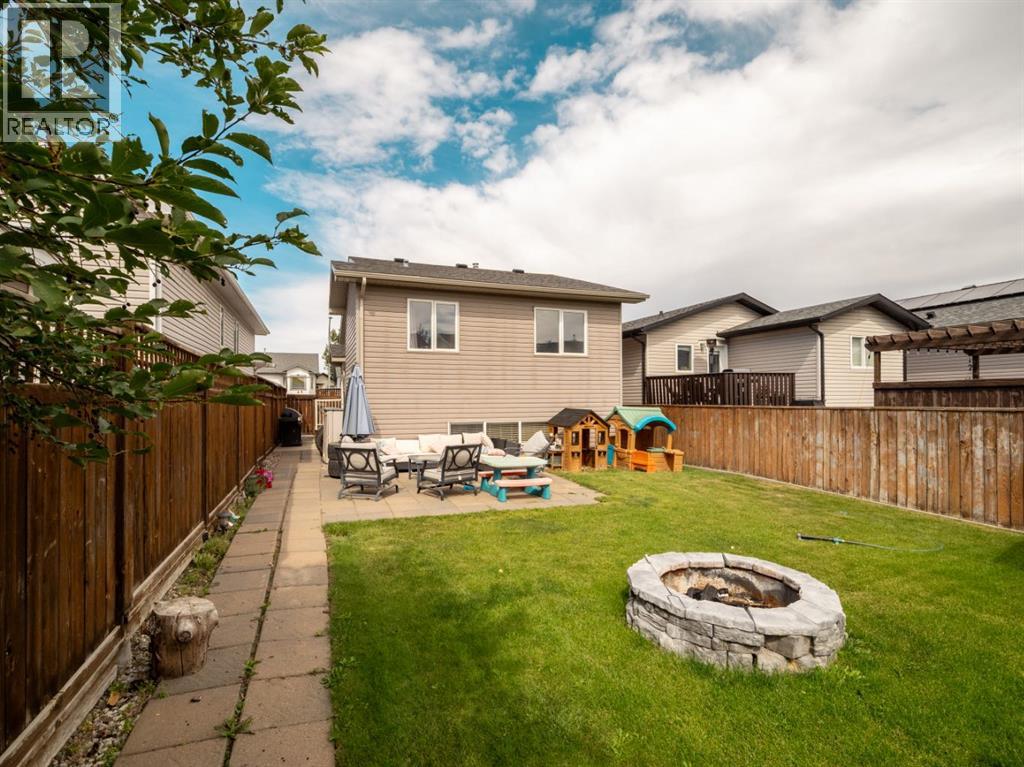 626 Blackfoot Terrace W, Lethbridge — photo 5