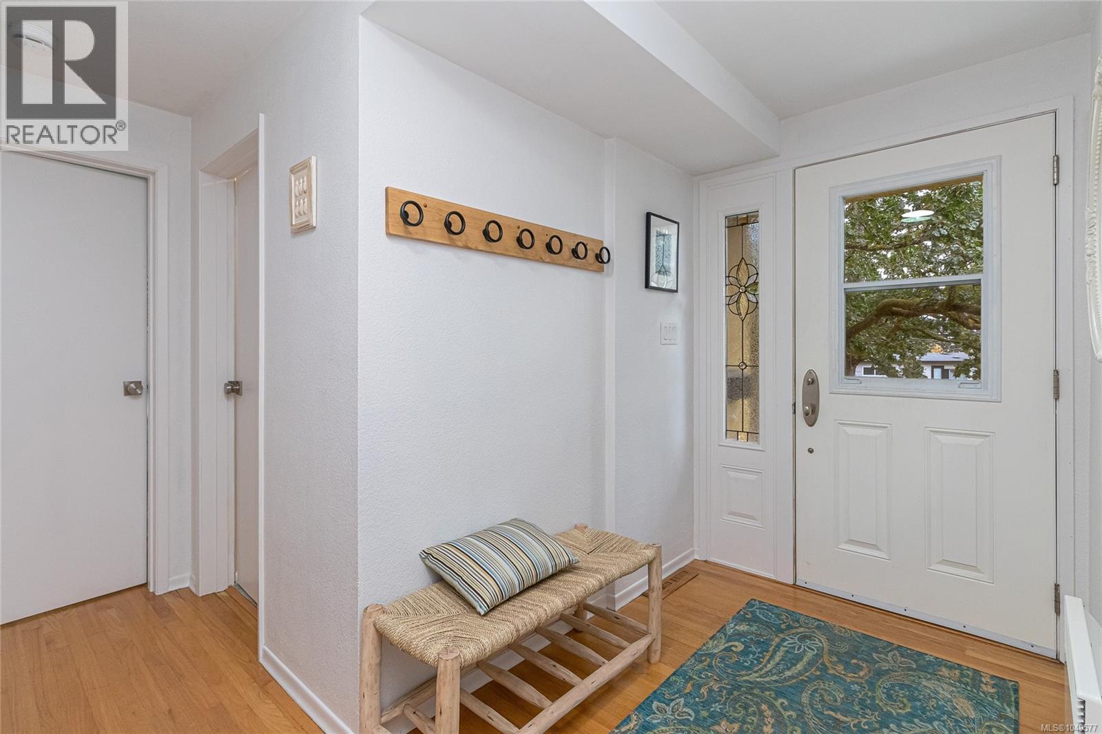 644 Fernhill Rd - 10