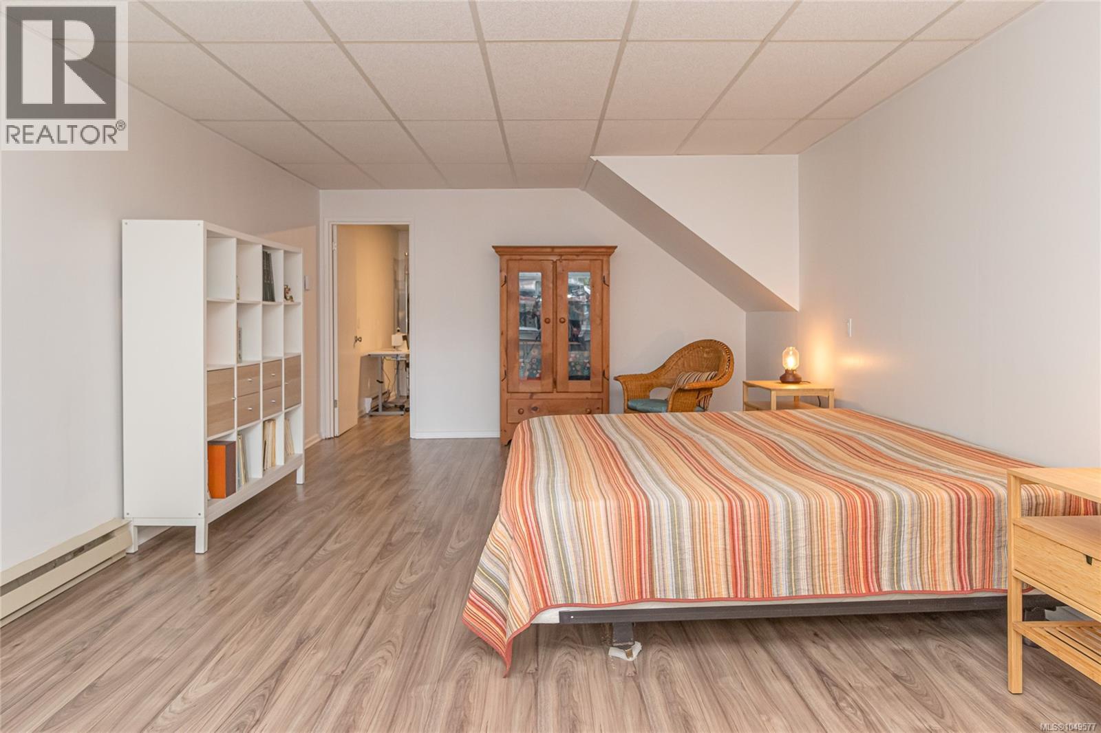 644 Fernhill Rd - 23