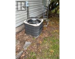 Mud room - 51 B Jericho Road, Prince Edward County, ON K0K1W0 Photo 7