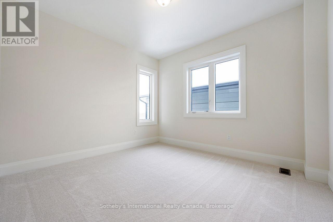 113 CLEMENT LANE - Image 32