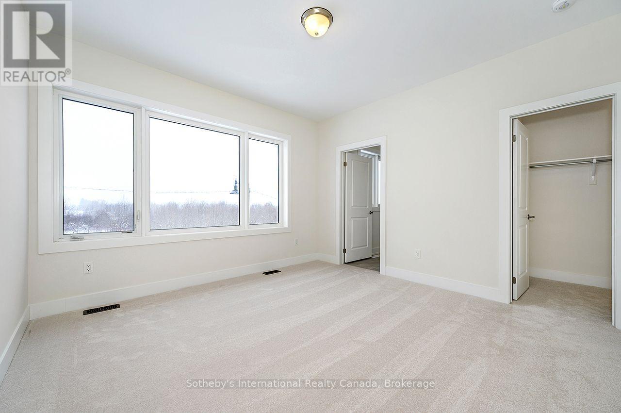 111 CLEMENT LANE - 30