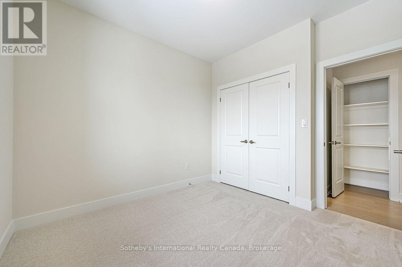 111 CLEMENT LANE - 39