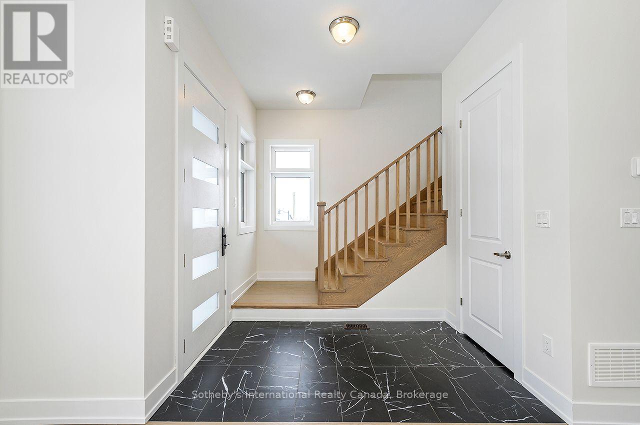 111 CLEMENT LANE - 4