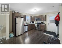 14 Alma Avenue thumbnail 16