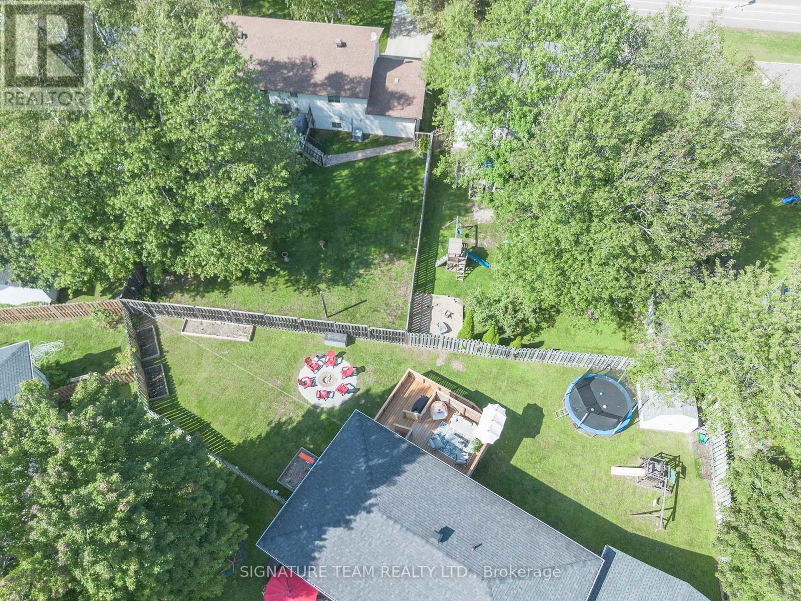 21 LISA CRESCENT - Image 3