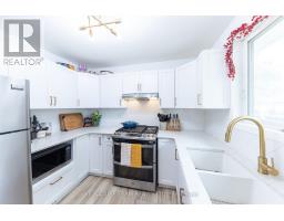 21 Lisa Crescent, Petawawa, ON K8H2Z8 Photo 16
