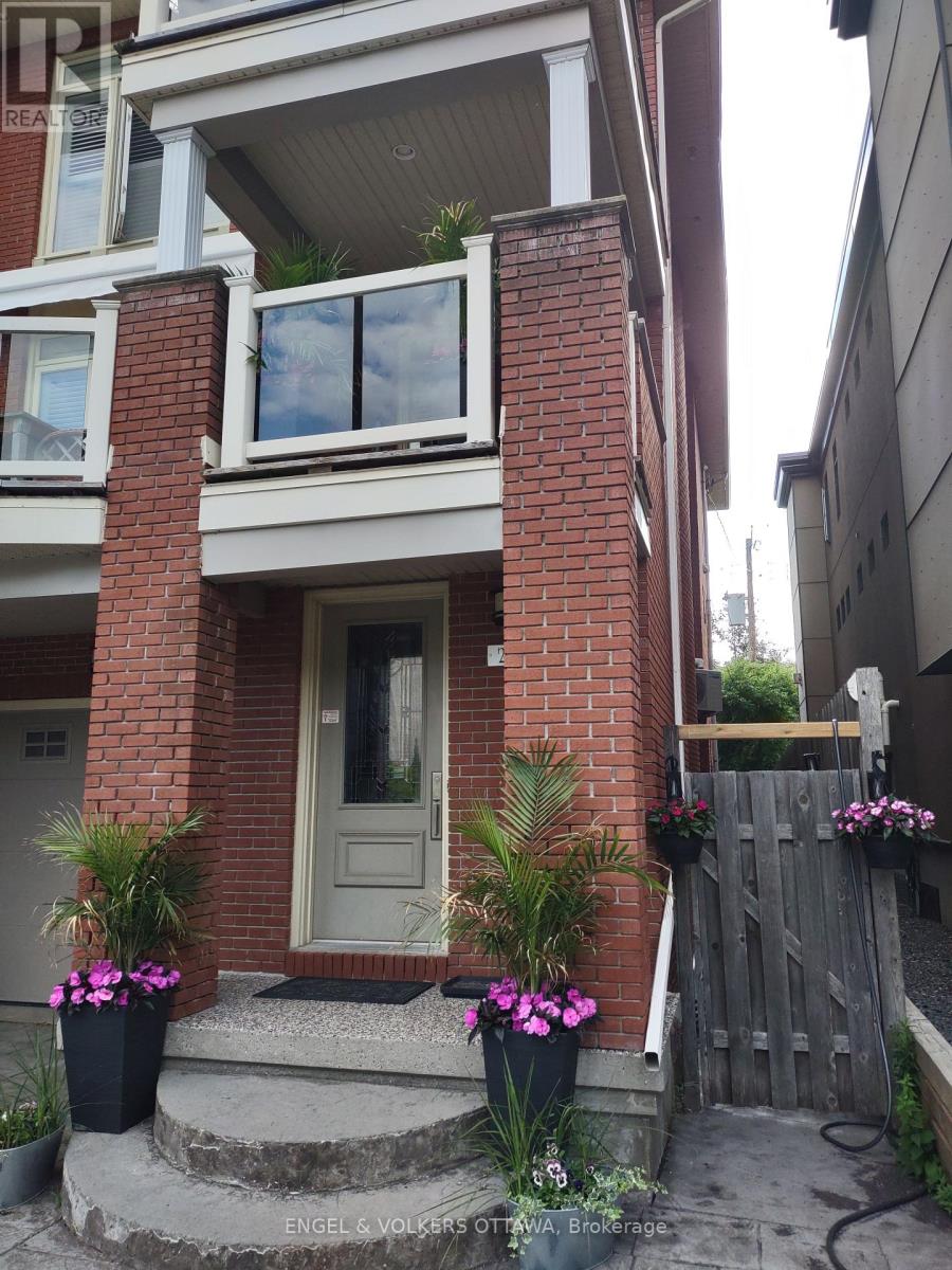 House for Rent in Ottawa – 281 KIRCHOFFER AVENUE, Ottawa – By Peter Sagos - Image 37