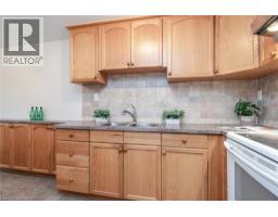 218 Pinedale Drive, Kitchener, ON N2E1K3 Photo 24