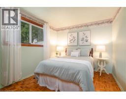 218 Pinedale Drive, Kitchener, ON N2E1K3 Photo 39