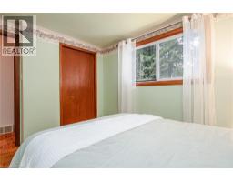 218 Pinedale Drive, Kitchener, ON N2E1K3 Photo 40