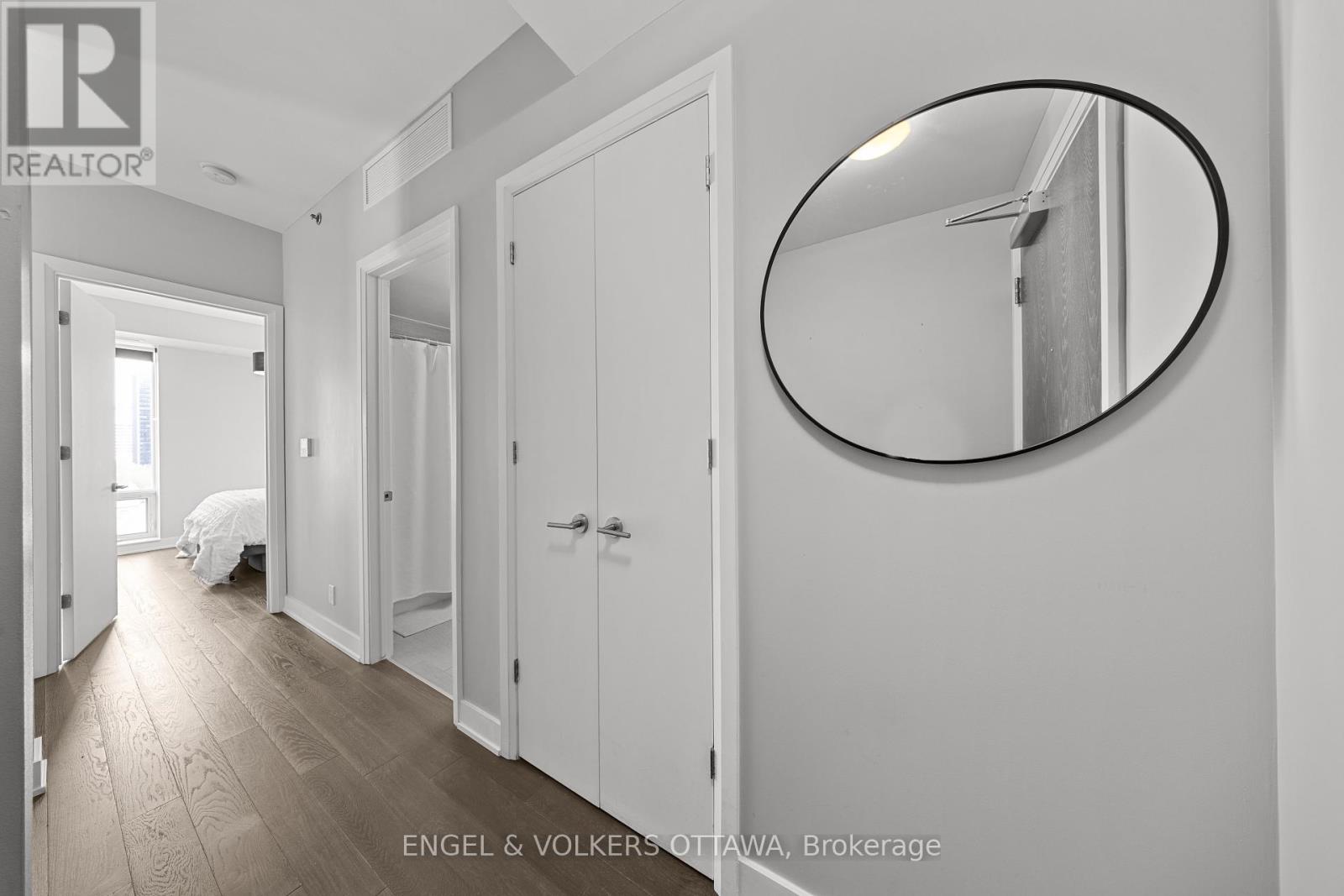 701 – 428 SPARKS STREET, Ottawa. Luxury613. By Peter Sagos - Image 24