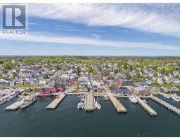 206 Fox Street, Lunenburg, NS B0J2C0 Photo 44
