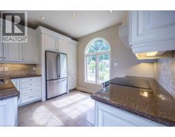 Family room - 46 Tutela Heights Road, Brantford, ON N3T1A1 Photo 7