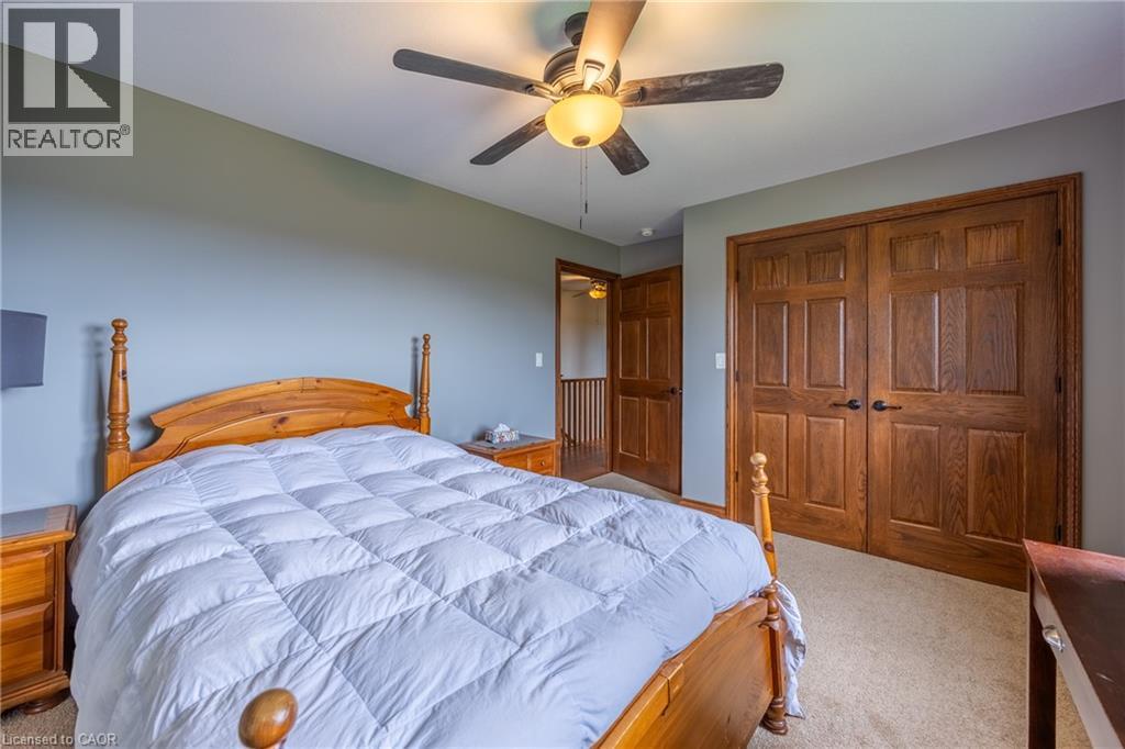 493 FISHER'S GLEN Road - Image 15