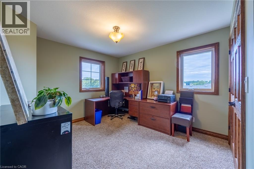 493 FISHER'S GLEN Road - Image 19
