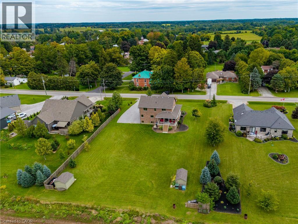 493 FISHER'S GLEN Road - Image 35