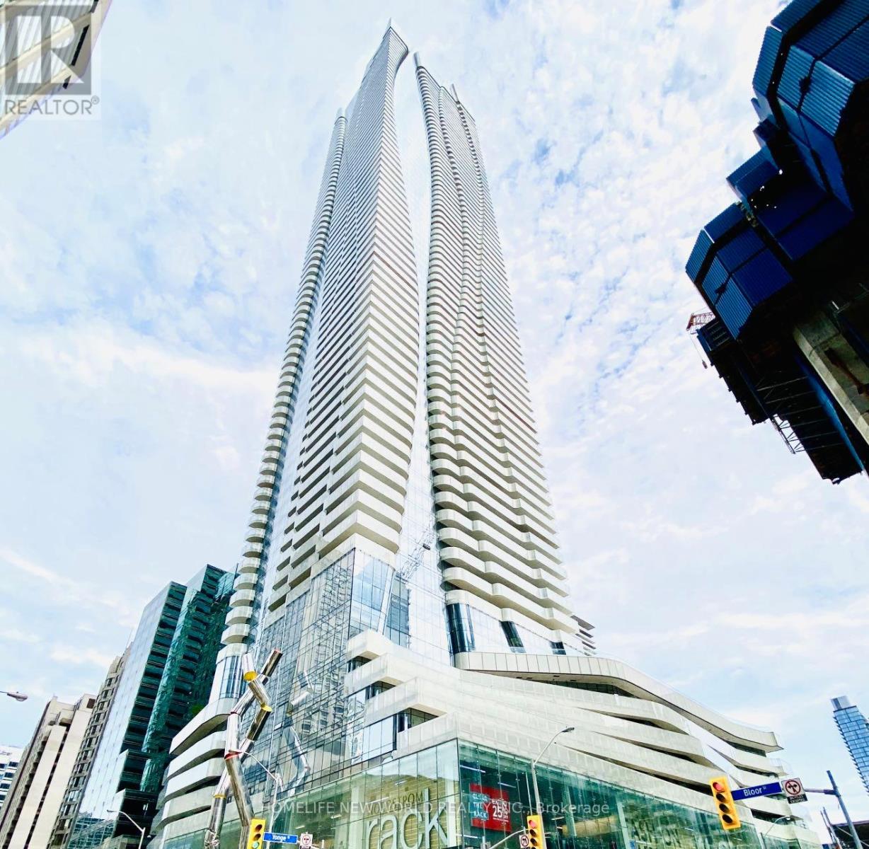 Photo of 1 Bloor Street