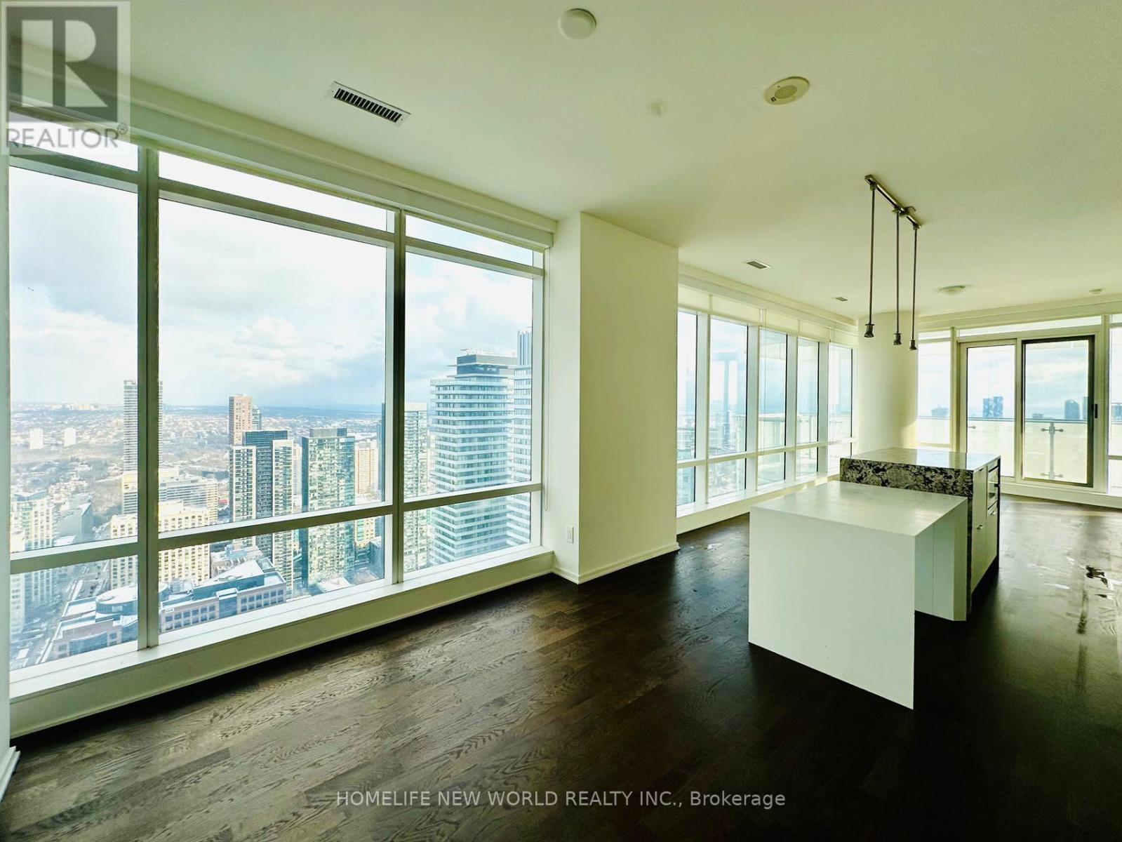 #5004 1 BLOOR STREET E - 22