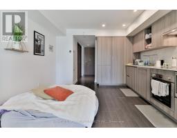 812 - 17 Bathurst Street, Toronto, ON M5V0N1 Photo 12